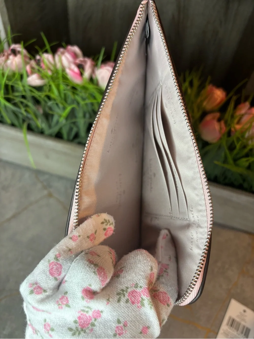 kate spade NWT Pale Pink Leather Wristlet with Strap